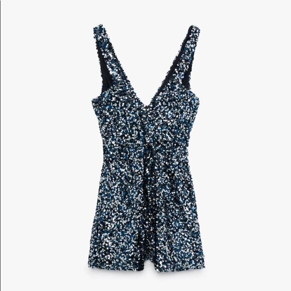 ZARA BLOGGER FAVORITE SHORT SEQUIN JUMPSUIT SILVER - Picture 11 of 12
